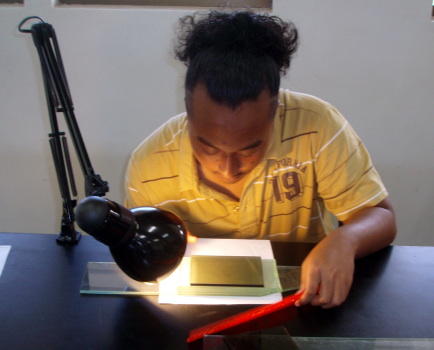 Rukan makes measurements Rukan makes measurements