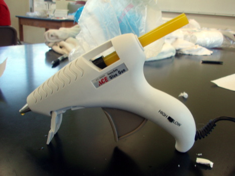 glue-gun glue-gun